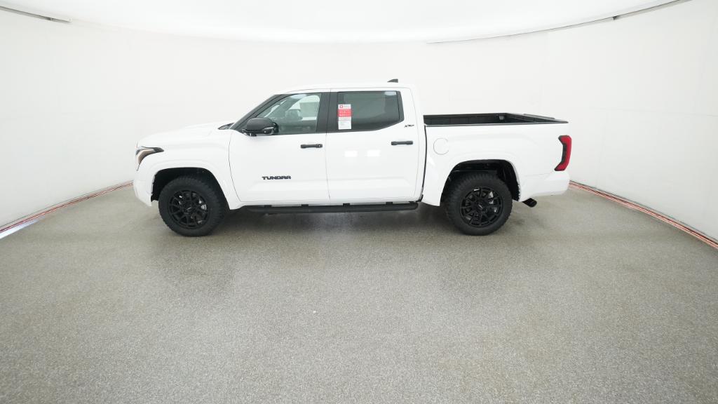 2026 Toyota Tundra SR5 CrewMax photo 5