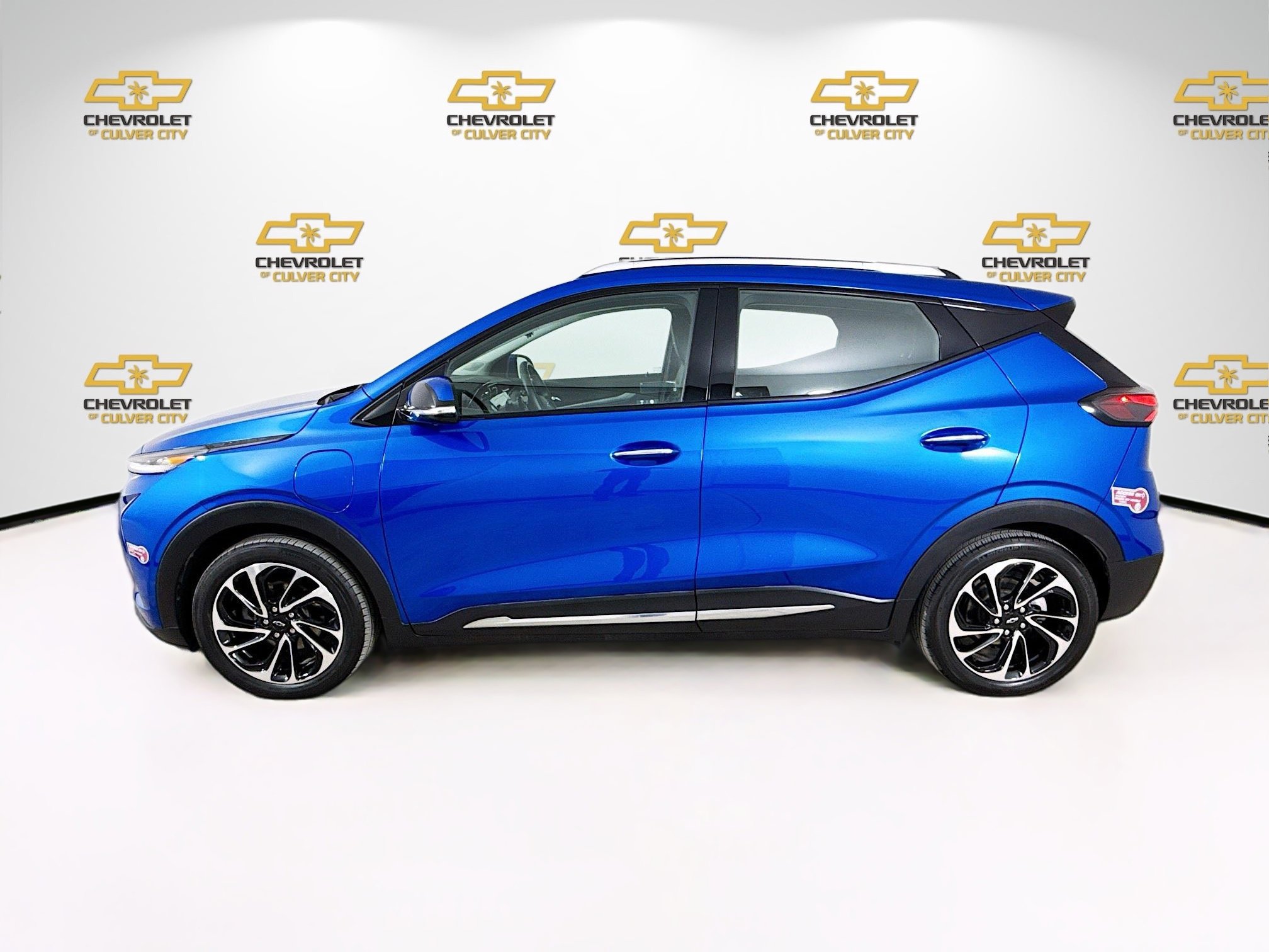 2023 Chevrolet Bolt EUV Premier photo 4