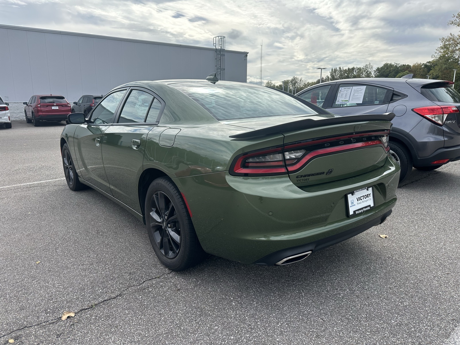 2022 Dodge Charger SXT photo 3