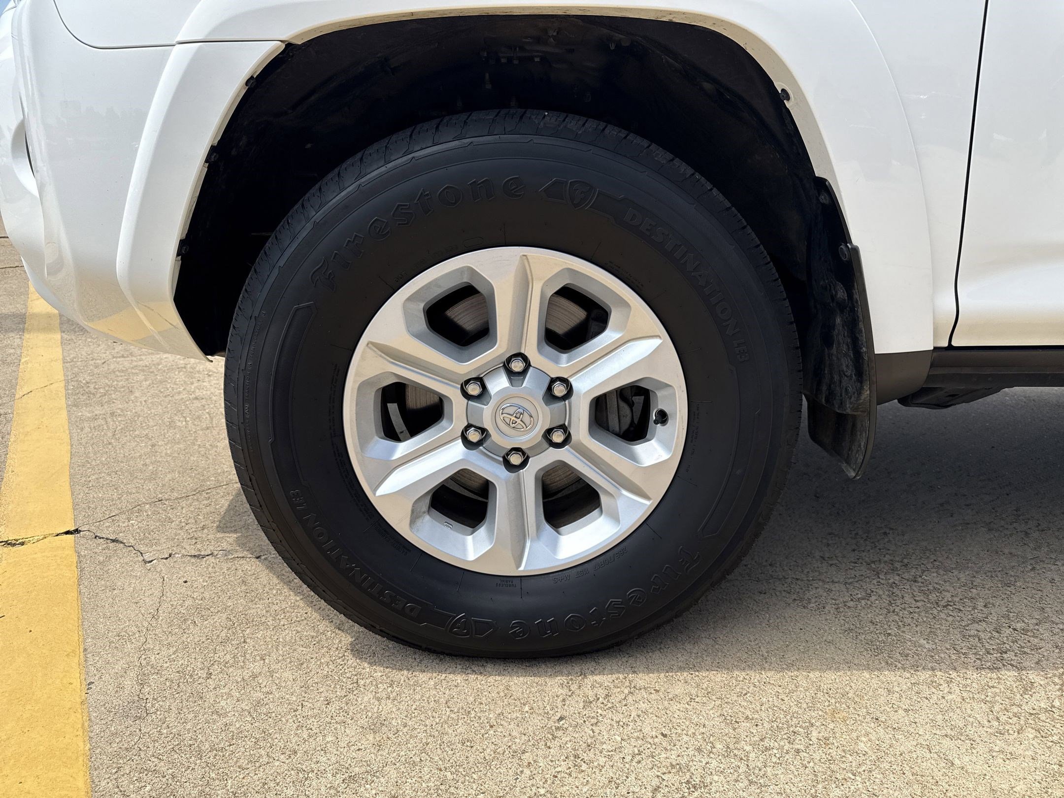 2023 Toyota 4Runner SR5 photo 24