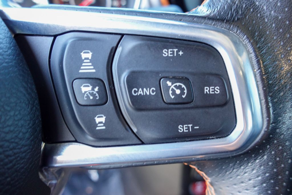 2021 Jeep Gladiator Mojave photo 17