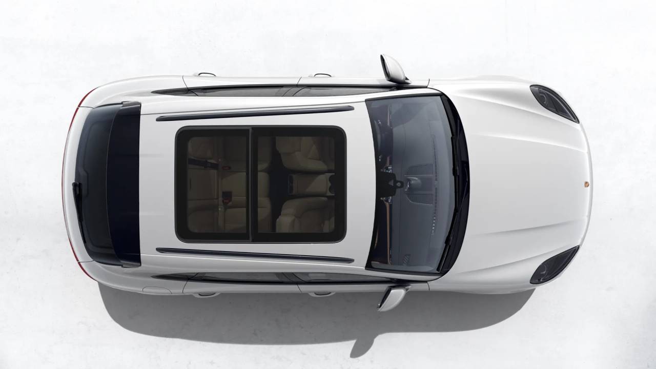 2026 Porsche Macan T photo 5