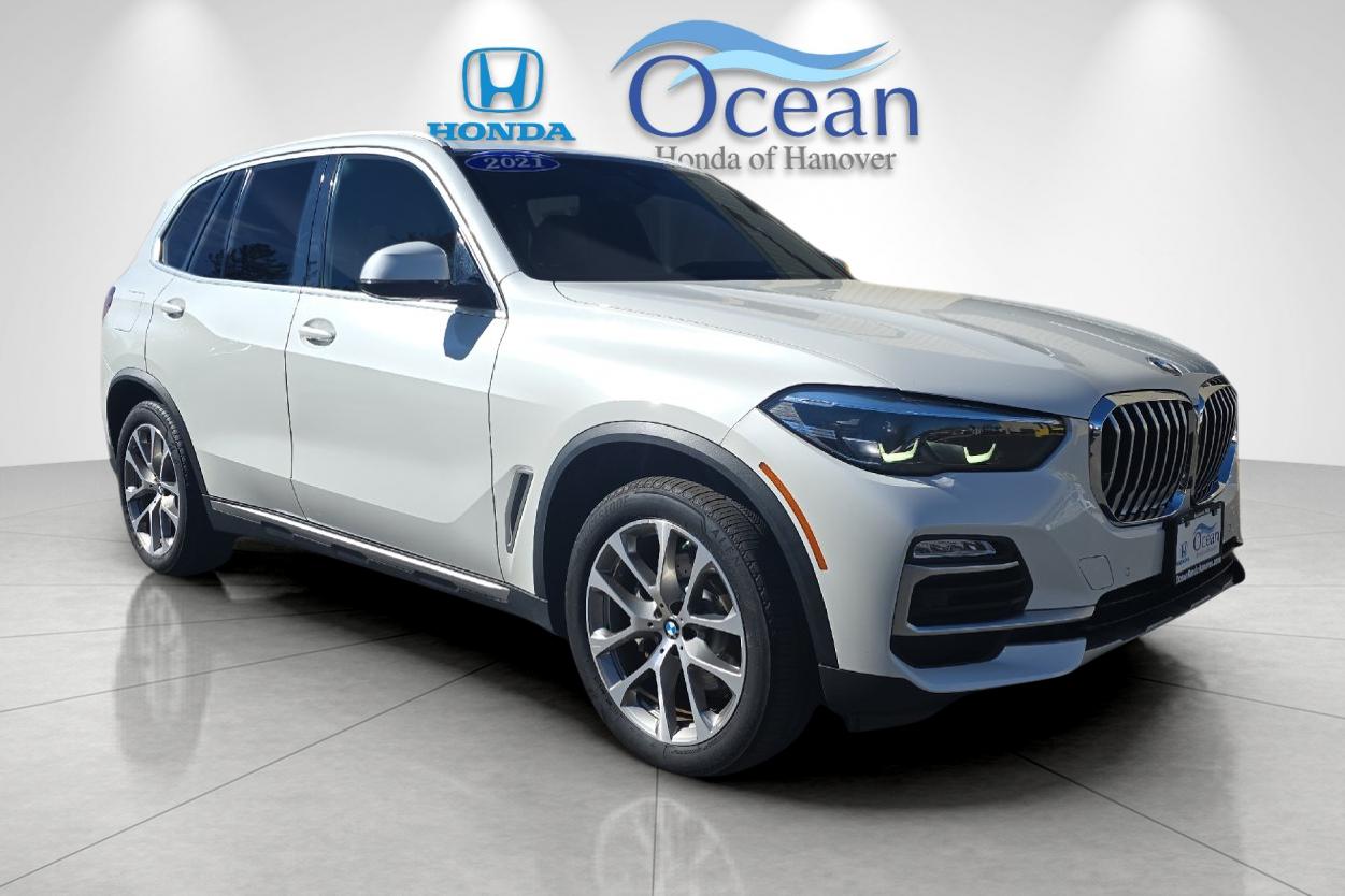 2021 BMW X5 40i's photo