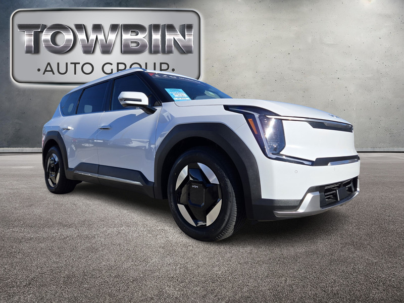 Certified 2025 Kia EV9 Wind with VIN 5XYAFFS52SG003946 for sale in Henderson, NV