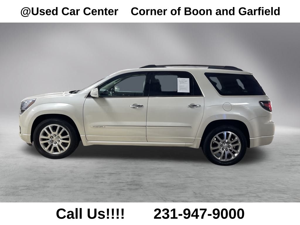 2015 GMC Acadia Denali's photo