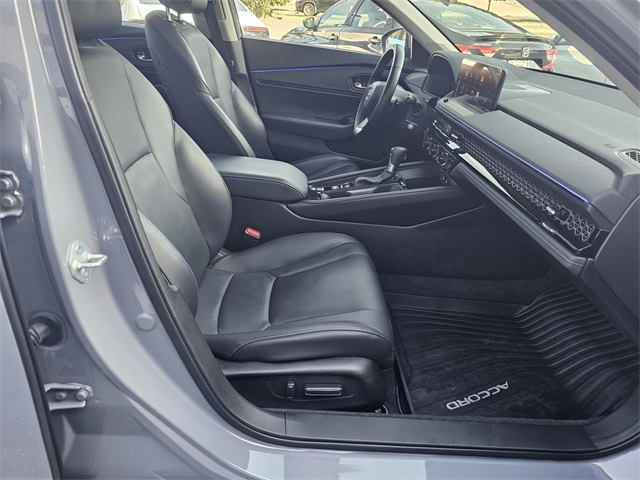 2023 Honda Accord Hybrid Touring photo 12