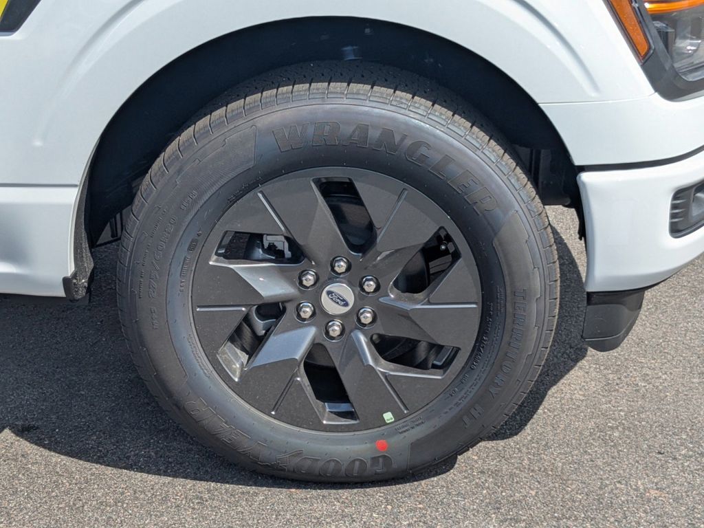 2025 Ford F-150 STX photo 11