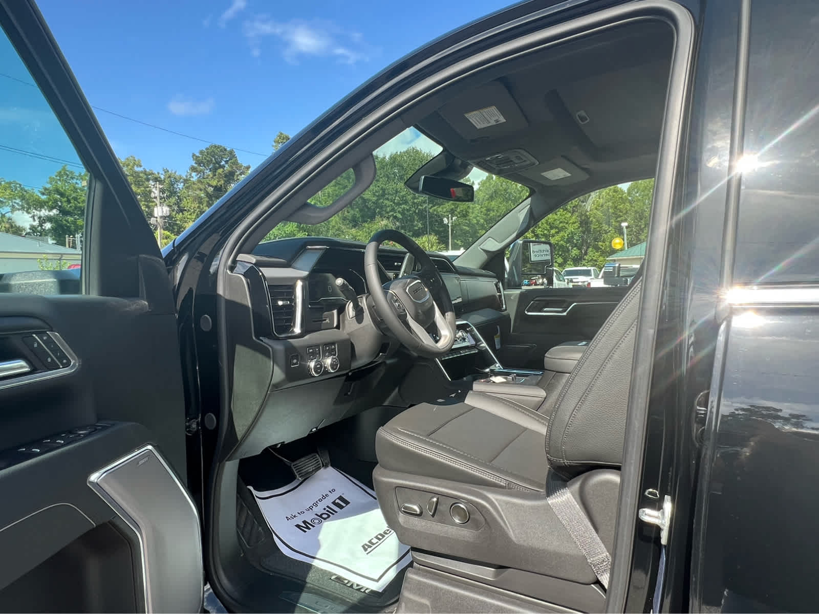 2025 Gmc Sierra HD Denali photo 6