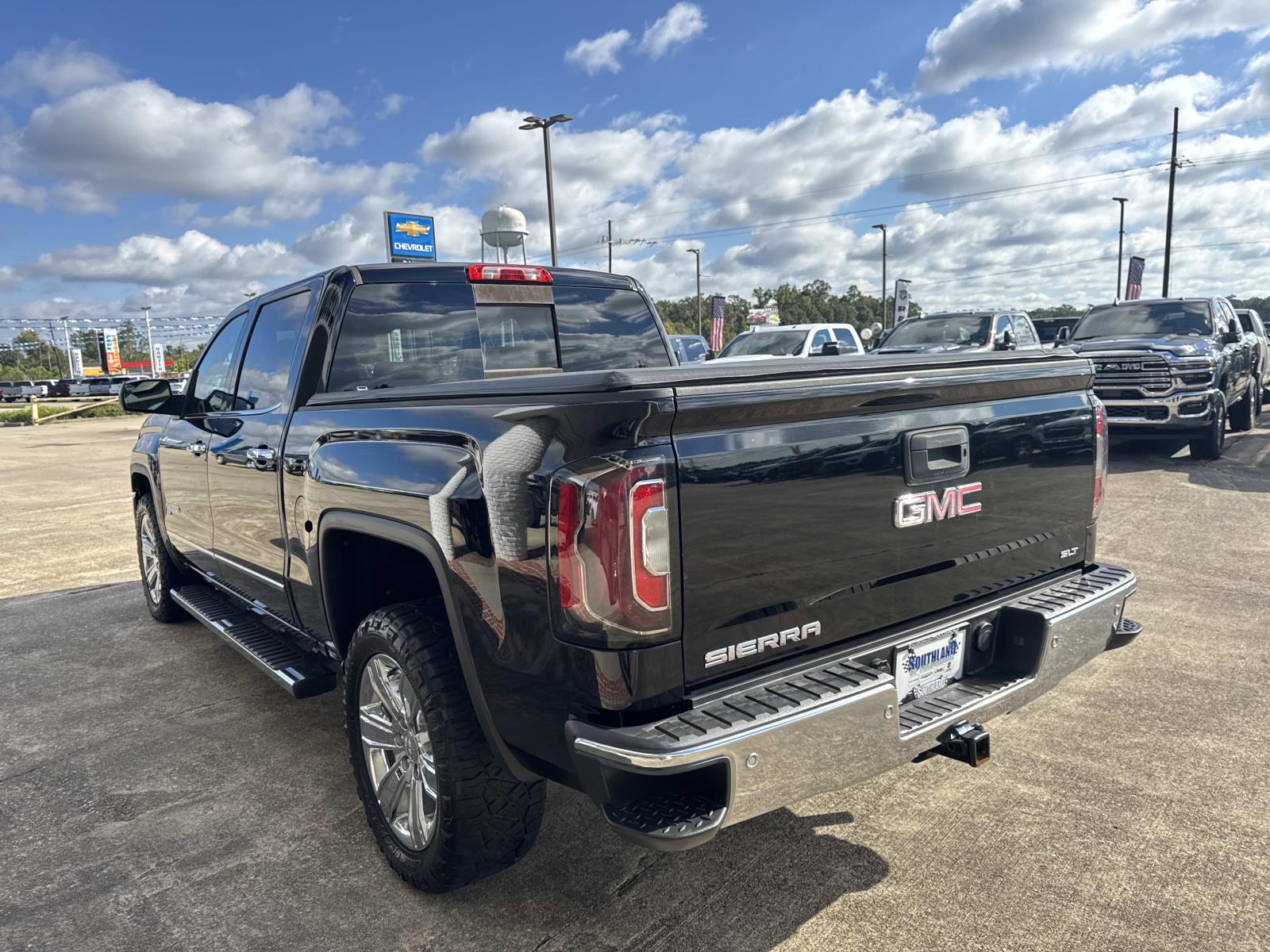 2018 Gmc Sierra 1500 SLT photo 3