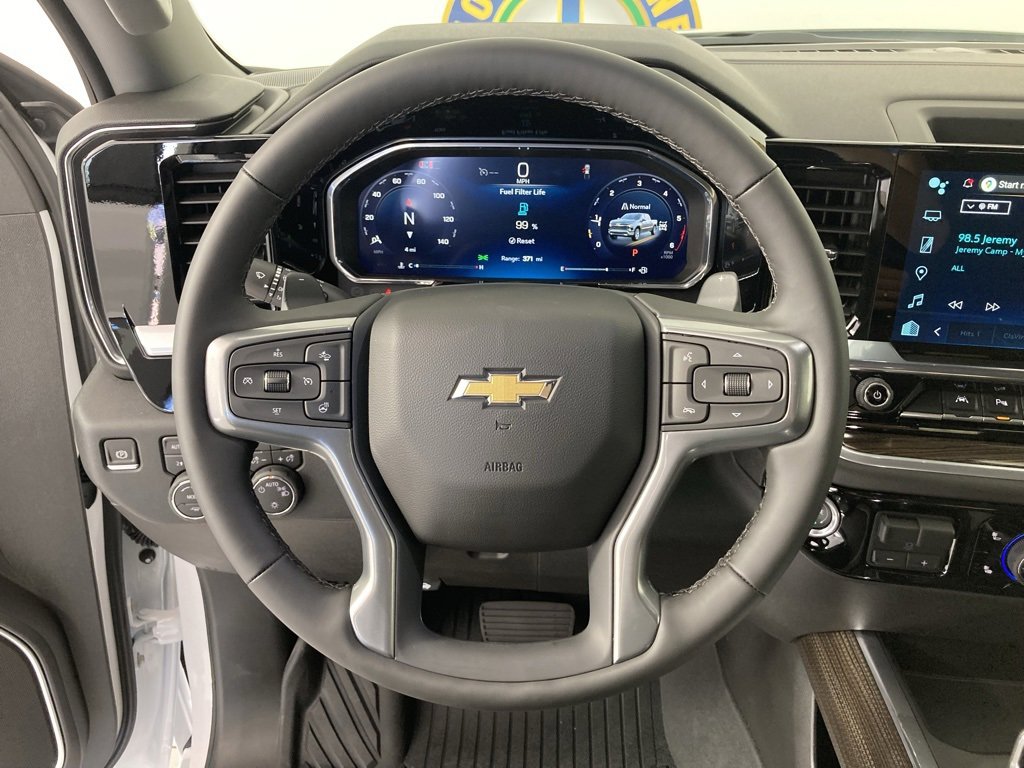 2026 Chevrolet Silverado 1500 LT photo 7