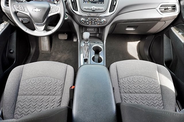 2024 Chevrolet Equinox LT photo 19