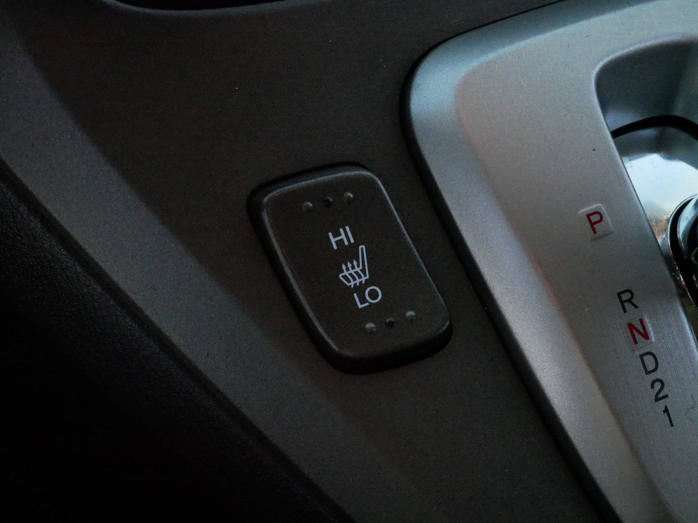 2010 Honda CR-V EX-L photo 25