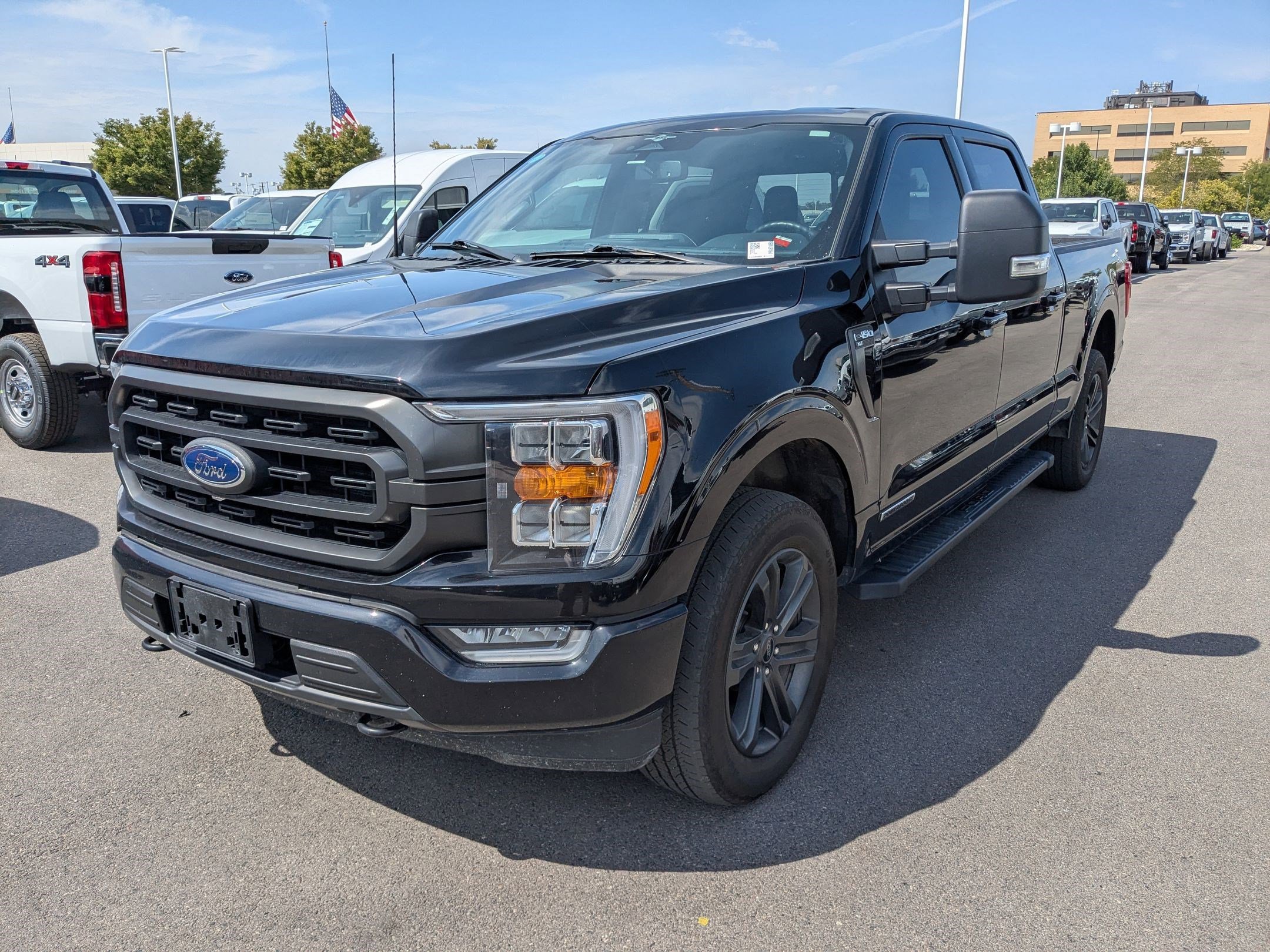 2023 Ford F-150 XLT photo 6