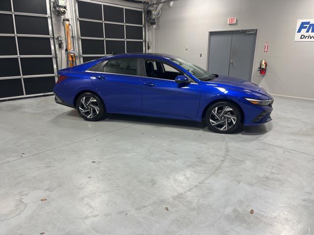 2025 Hyundai Elantra Limited