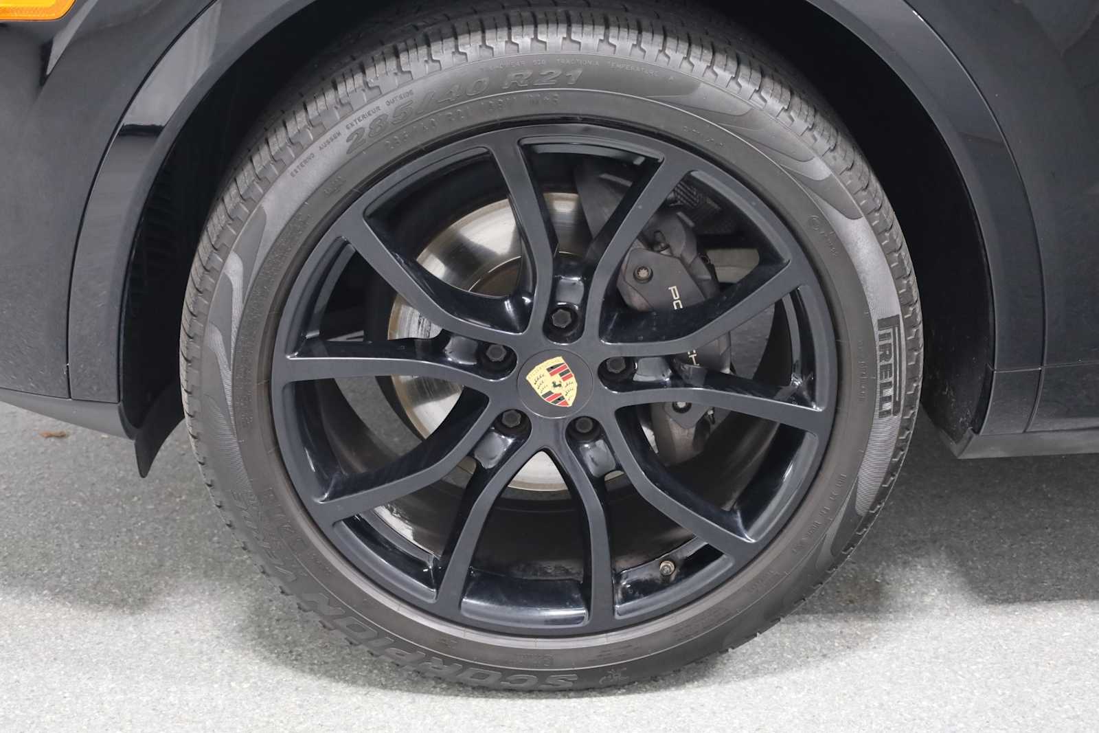 2020 Porsche Cayenne photo 32