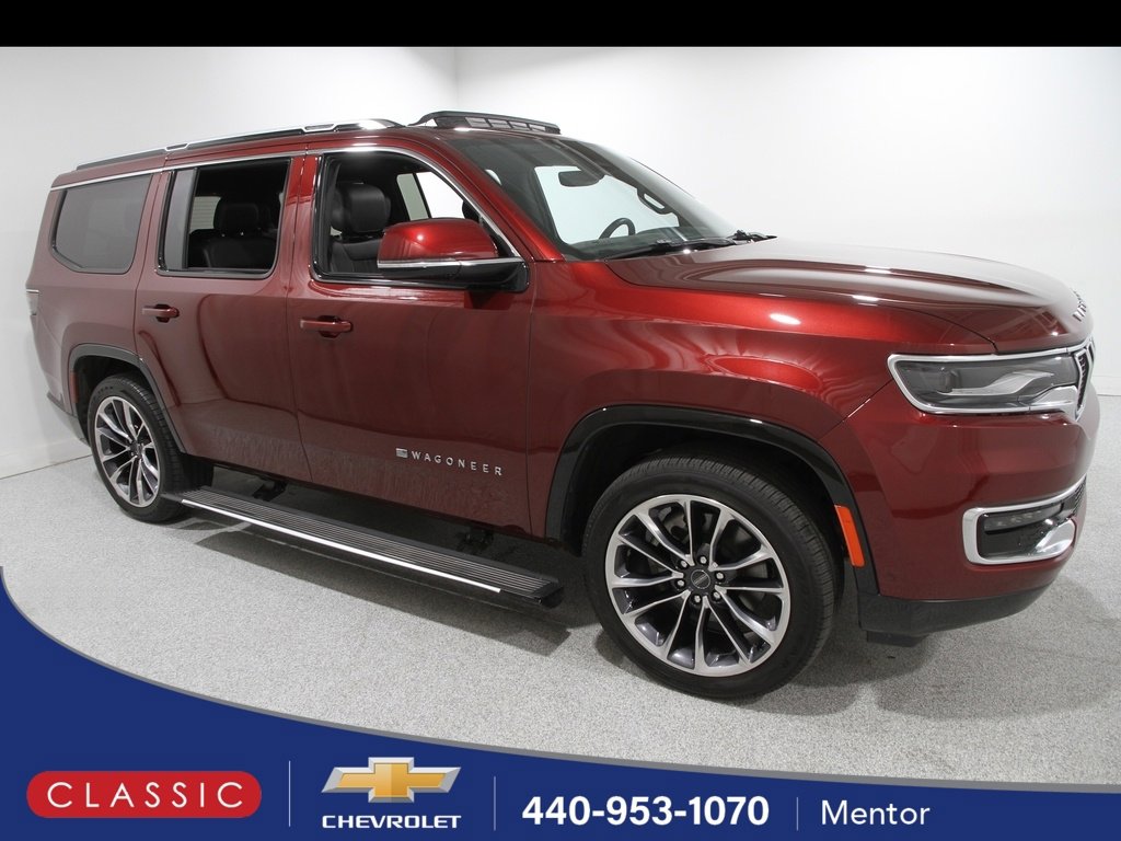 2022 Jeep Wagoneer Series III's photo