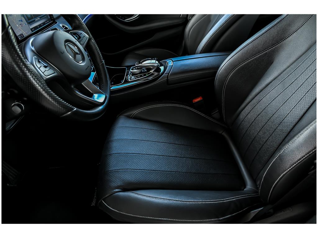 2017 Mercedes Benz E 300 4MATIC photo 12