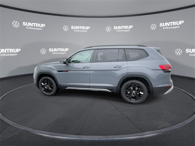 2025 Volkswagen Atlas Peak Edition SE photo 12