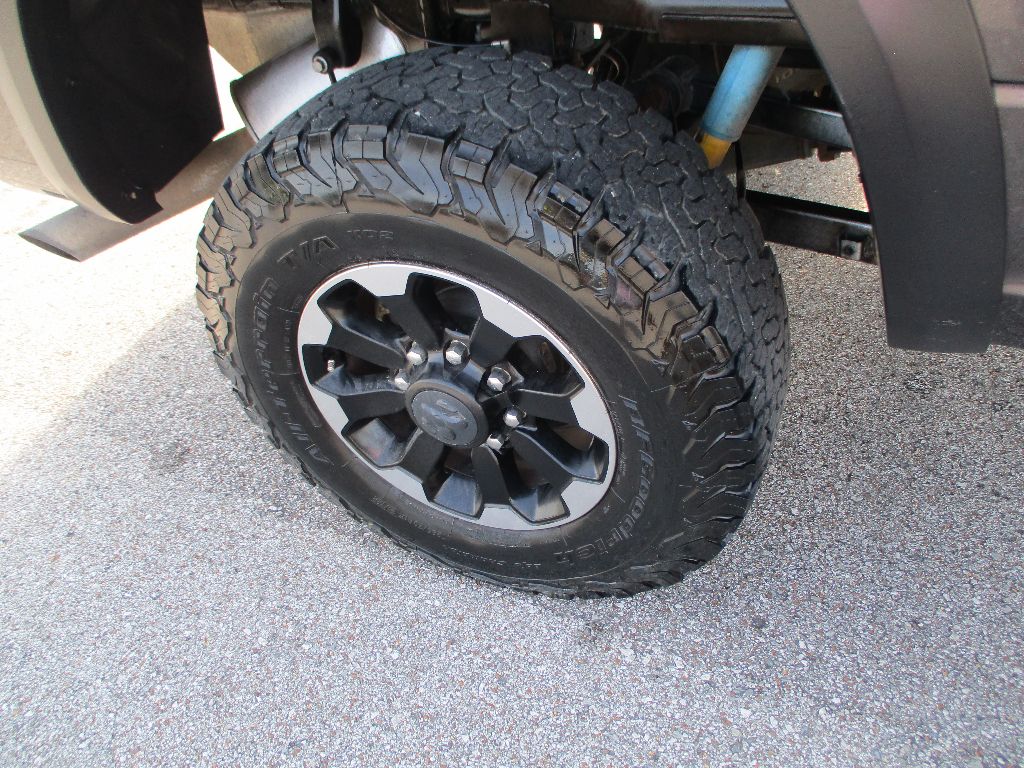 2018 Ram 2500 Tradesman photo 16