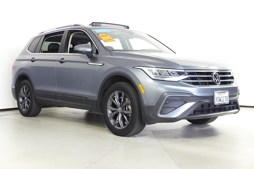 2023 Volkswagen Tiguan SE photo 4