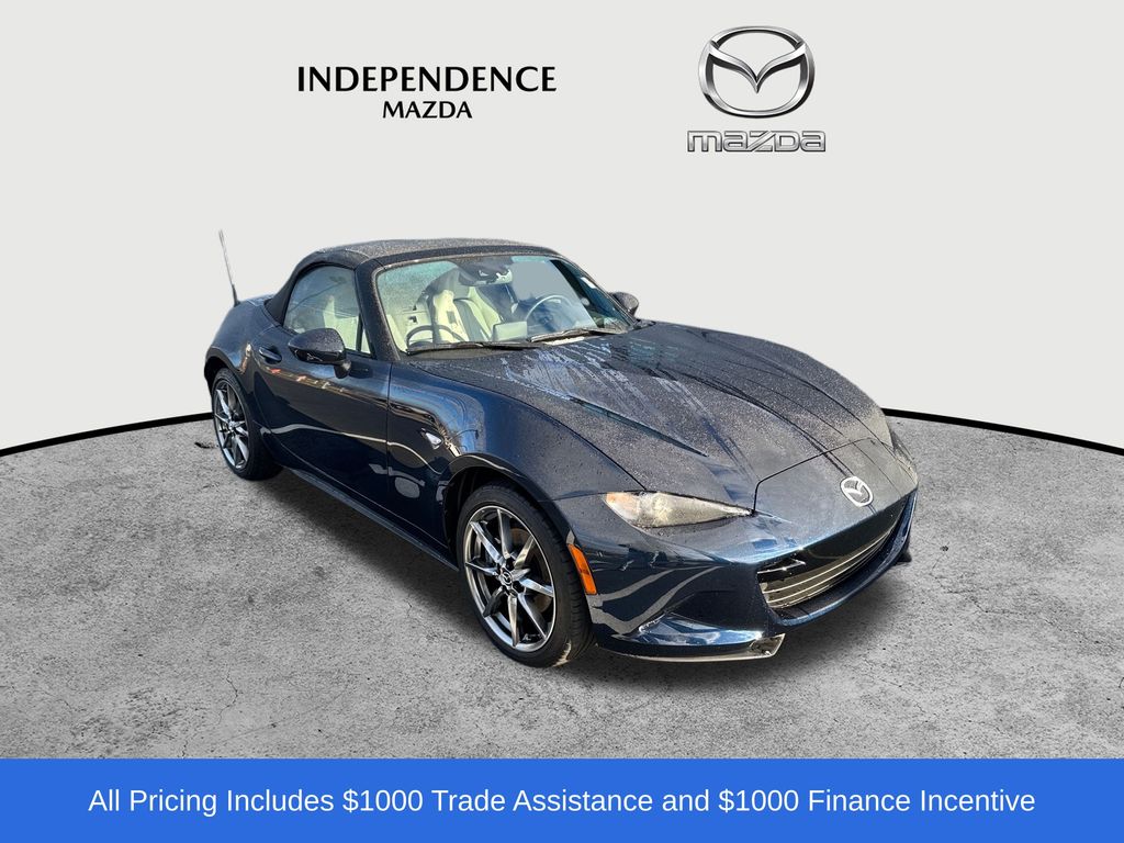 2021 Mazda MX-5 Miata Grand Touring's photo
