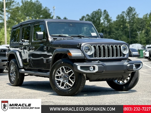 2025 Jeep Wrangler 4-Door Sahara's photo