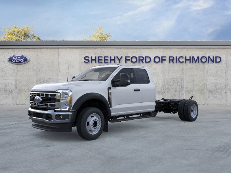 2026 Ford F-450 photo 2