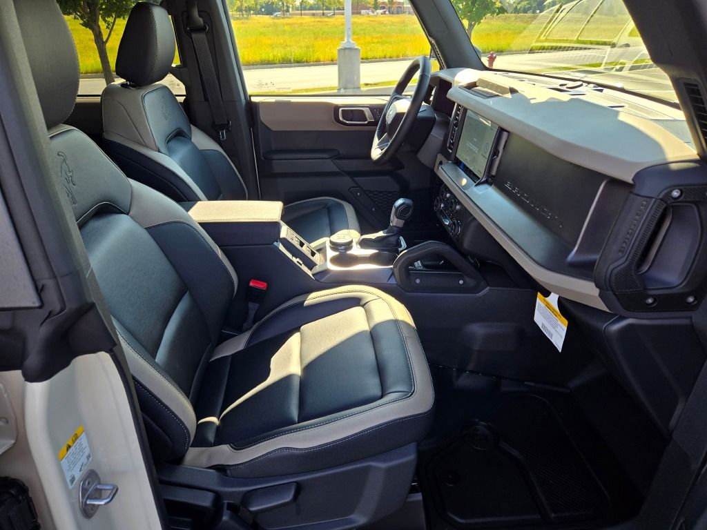 2025 Ford Bronco Big Bend photo 5