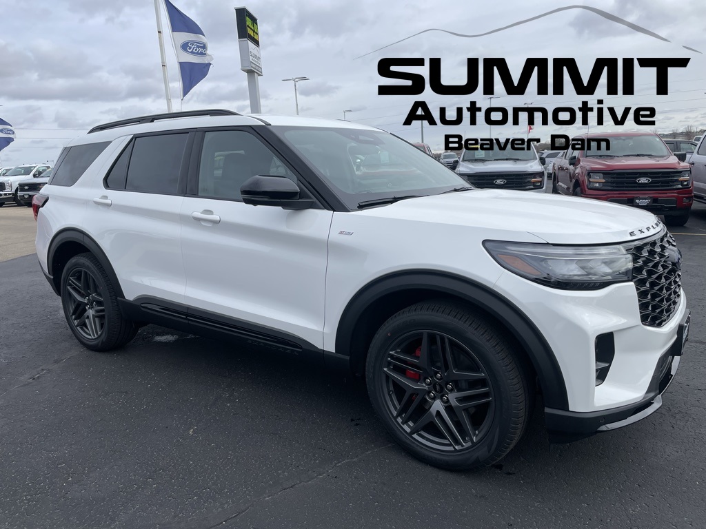 2026 Ford Explorer ST-LINE's photo