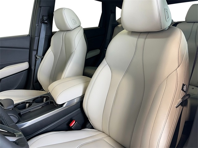 2025 Acura RDX Base photo 13
