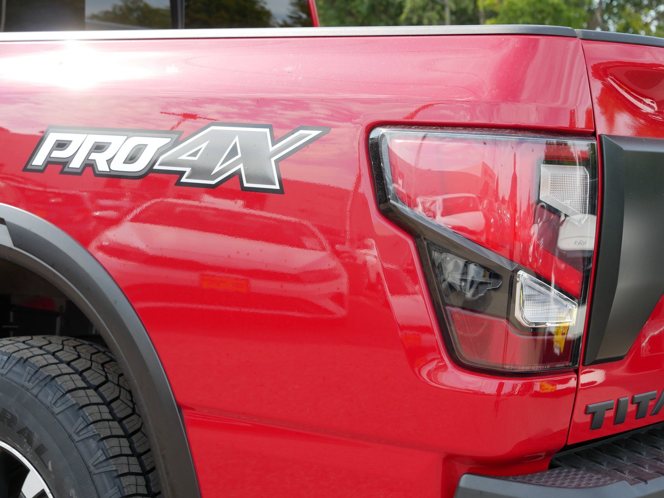 2021 Nissan Titan PRO-4X photo 16