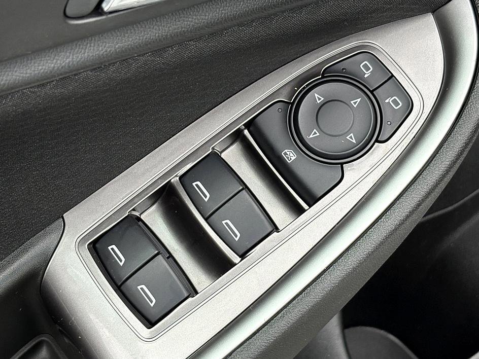 2020 Chevrolet Malibu photo 17