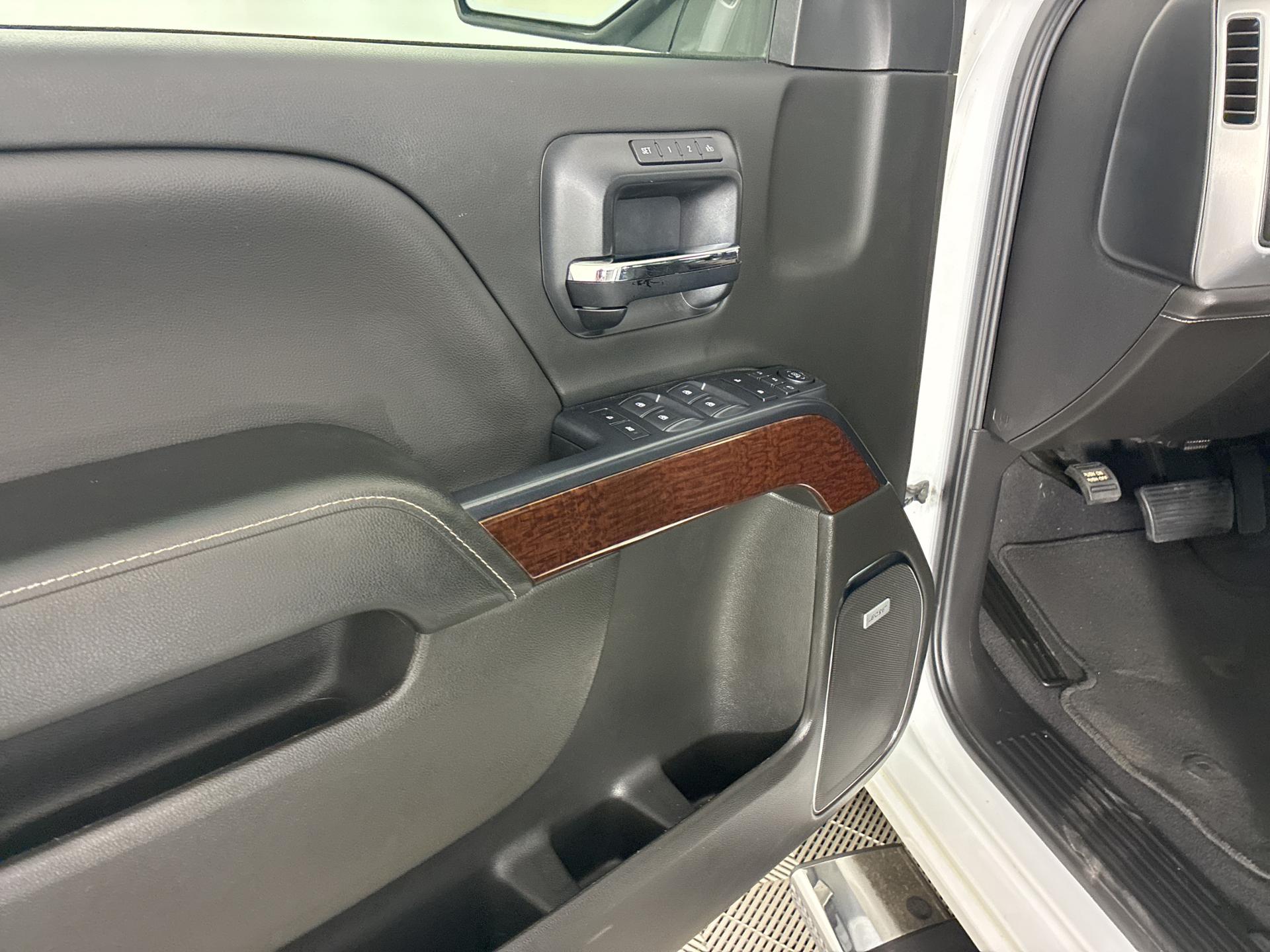 2018 Gmc Sierra SLT photo 12