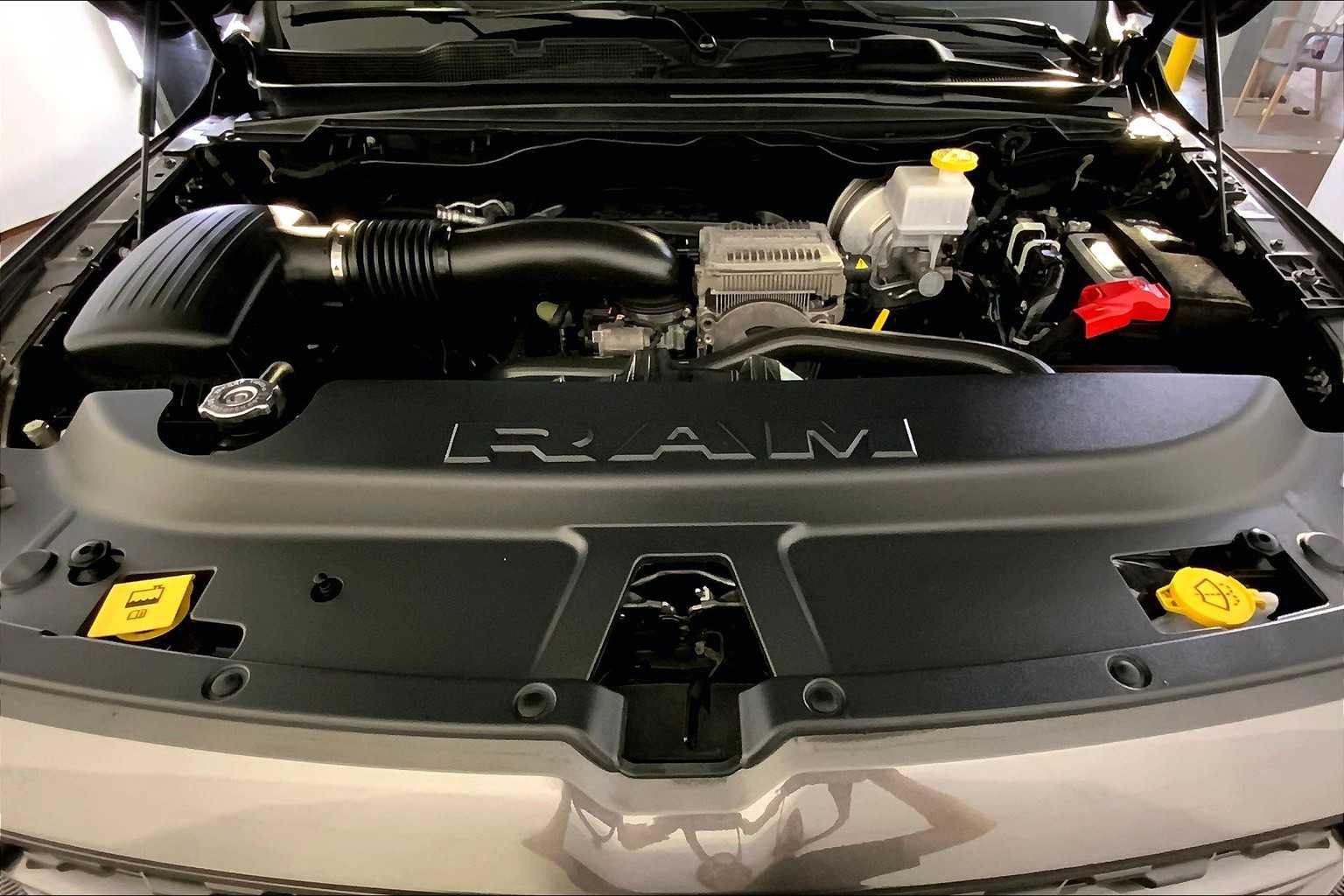 2024 Ram 1500 Big Horn photo 28