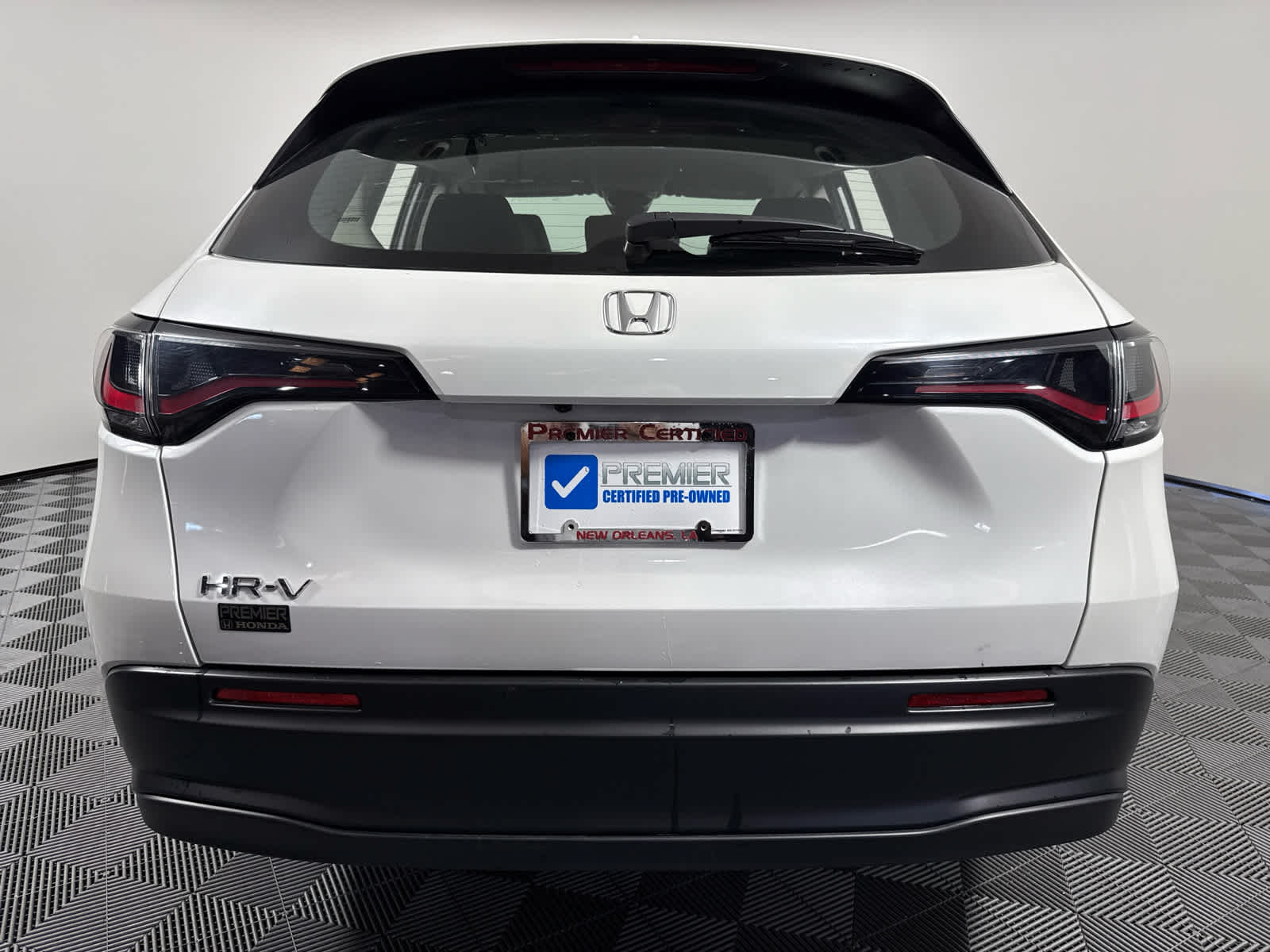 2025 Honda HR-V LX photo 6