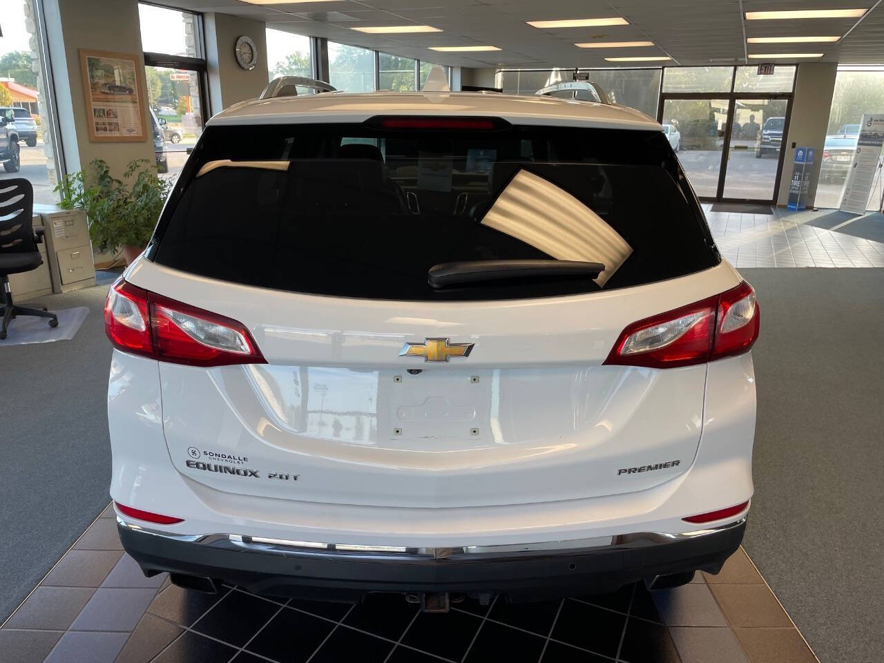 2020 Chevrolet Equinox Premier photo 4