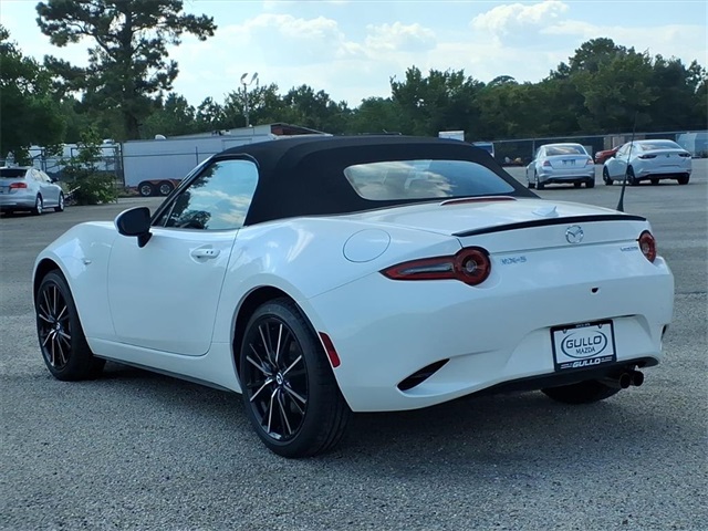 2025 Mazda MX-5 Miata Miata Grand Touring photo 4