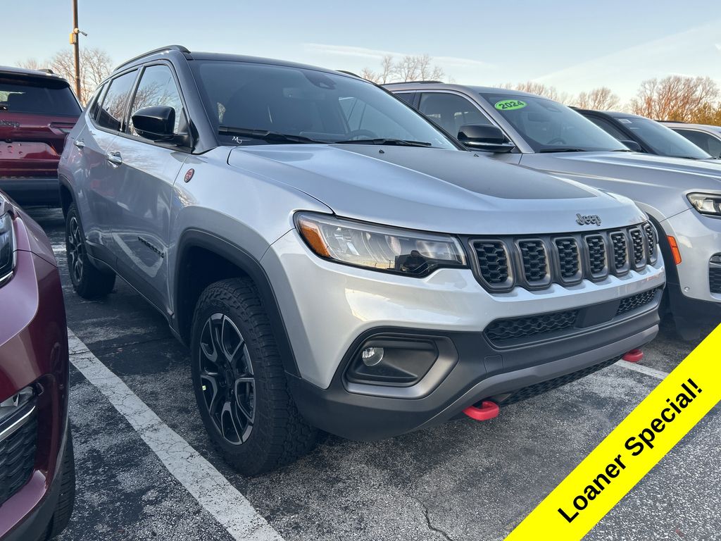 2026 Jeep Compass Trailhawk's photo