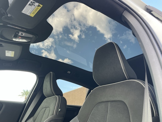 2023 Volvo C40 Recharge Ultimate photo 8