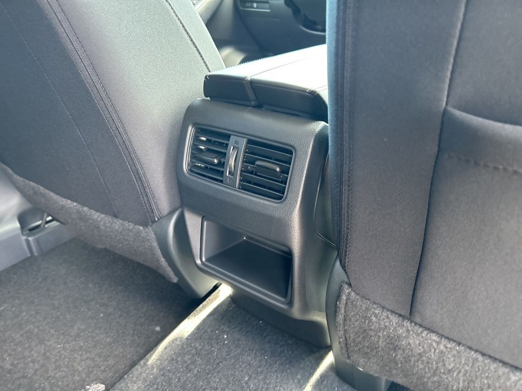 2025 Nissan Rogue S photo 41