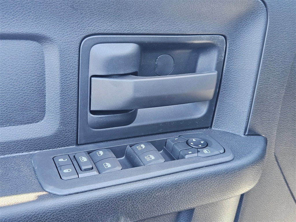 2025 Ram 3500 Tradesman photo 11