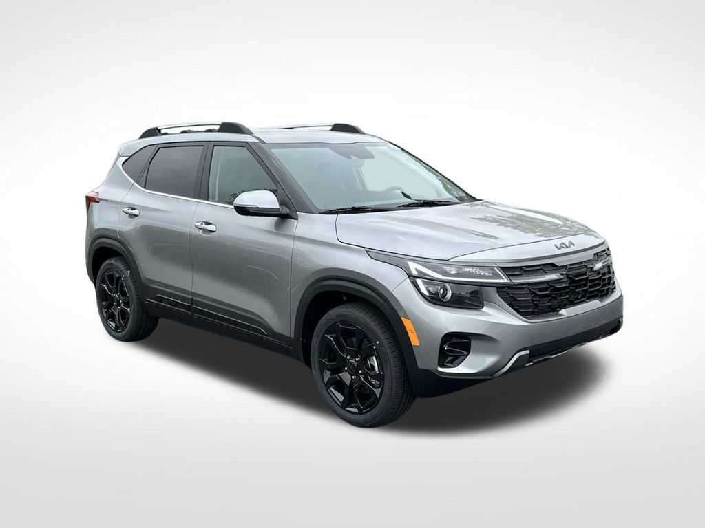 2025 Kia Seltos S X-Line photo 4
