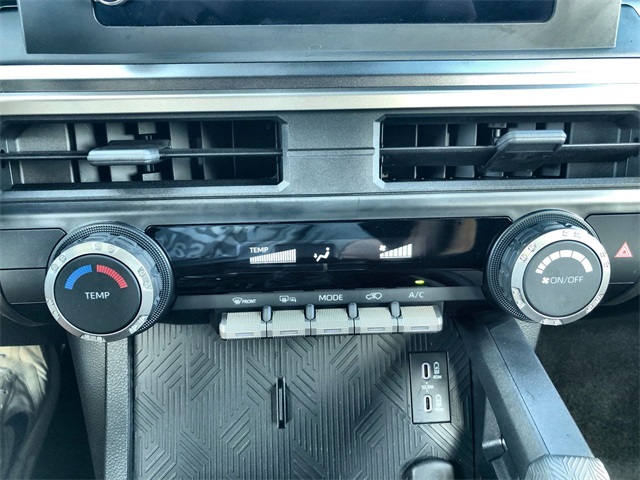 2025 Toyota 4Runner SR5 photo 9