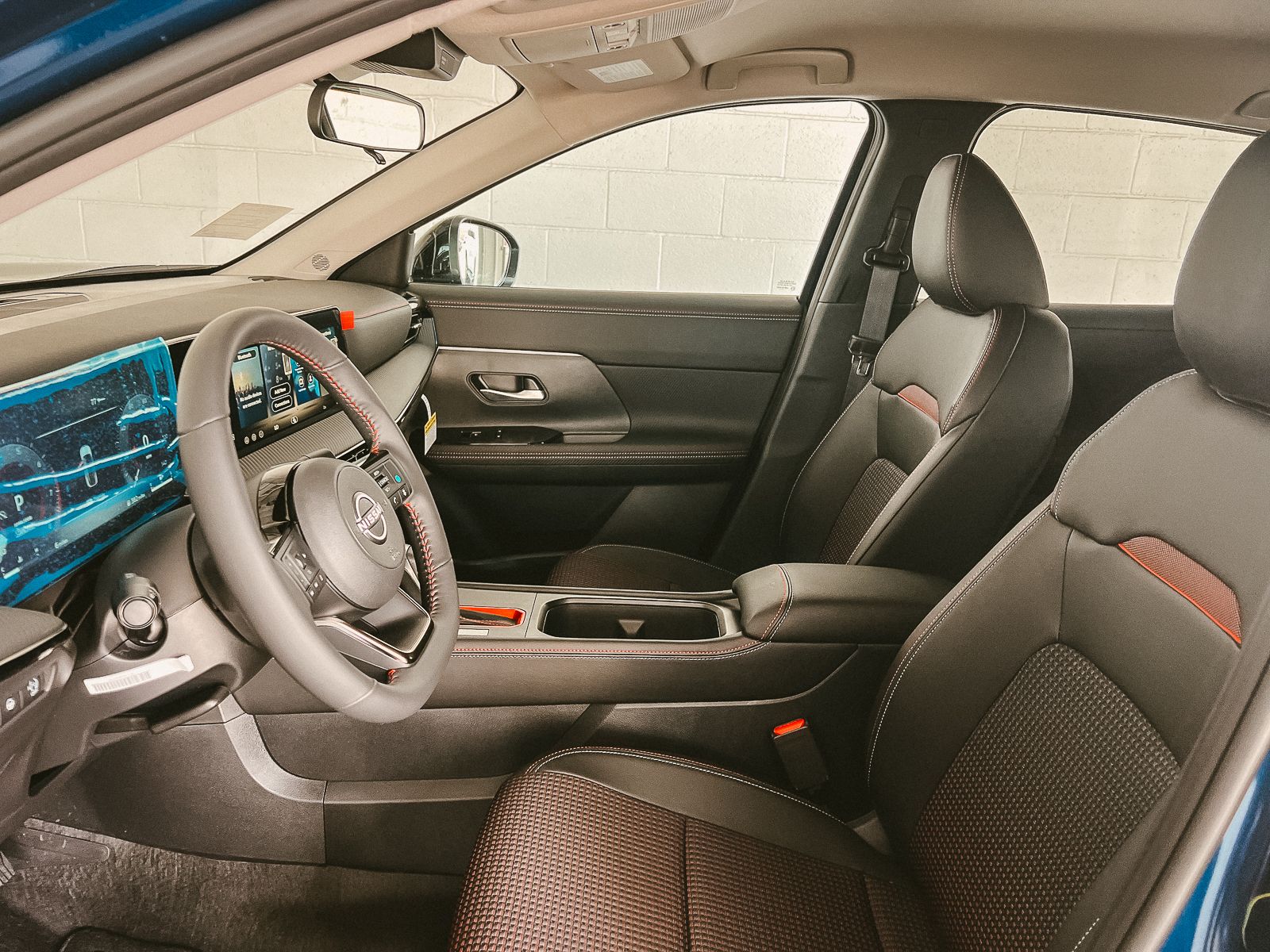 2026 Nissan Kicks SR photo 20