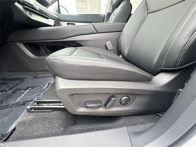 2025 Nissan Murano SL photo 12