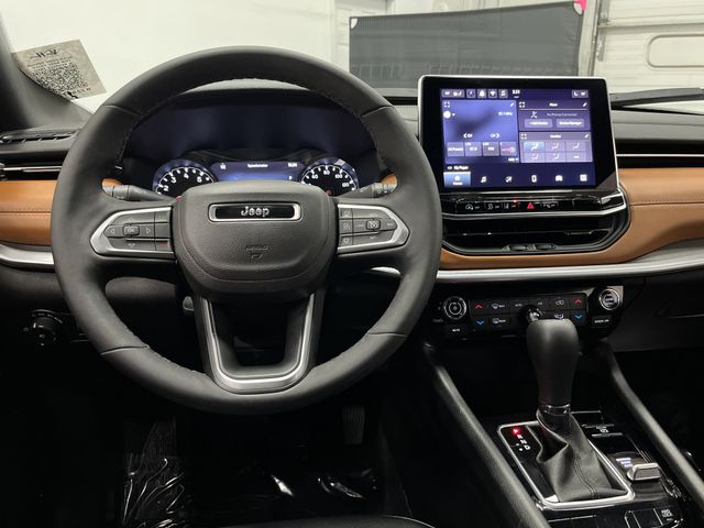 2024 Jeep Compass Limited photo 4