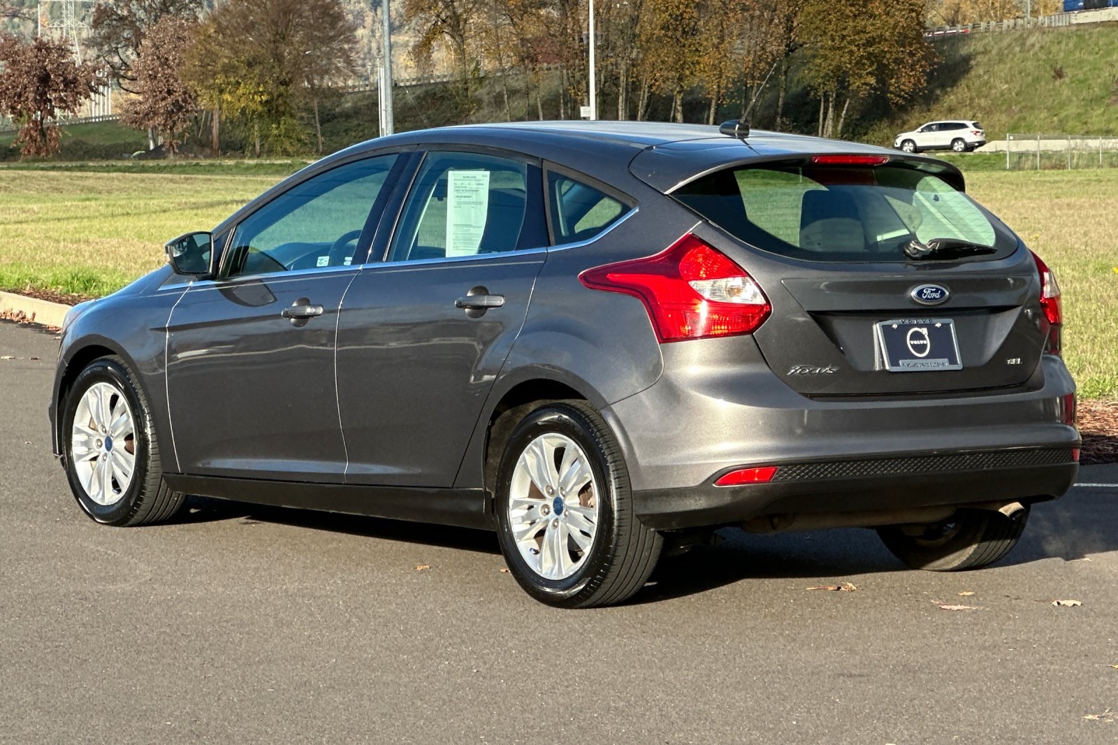 2012 Ford Focus SEL photo 4