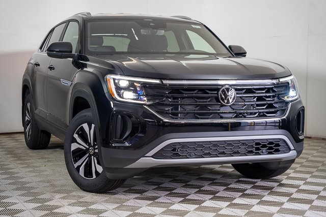 2025 Volkswagen Atlas Cross Sport SE photo 3