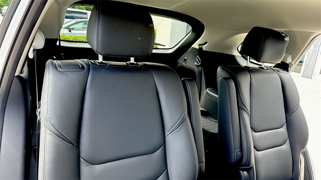 2022 Mazda CX-9 Touring photo 47