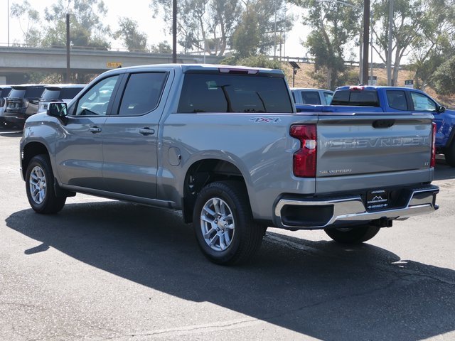 2025 Chevrolet Silverado 1500 LT photo 8